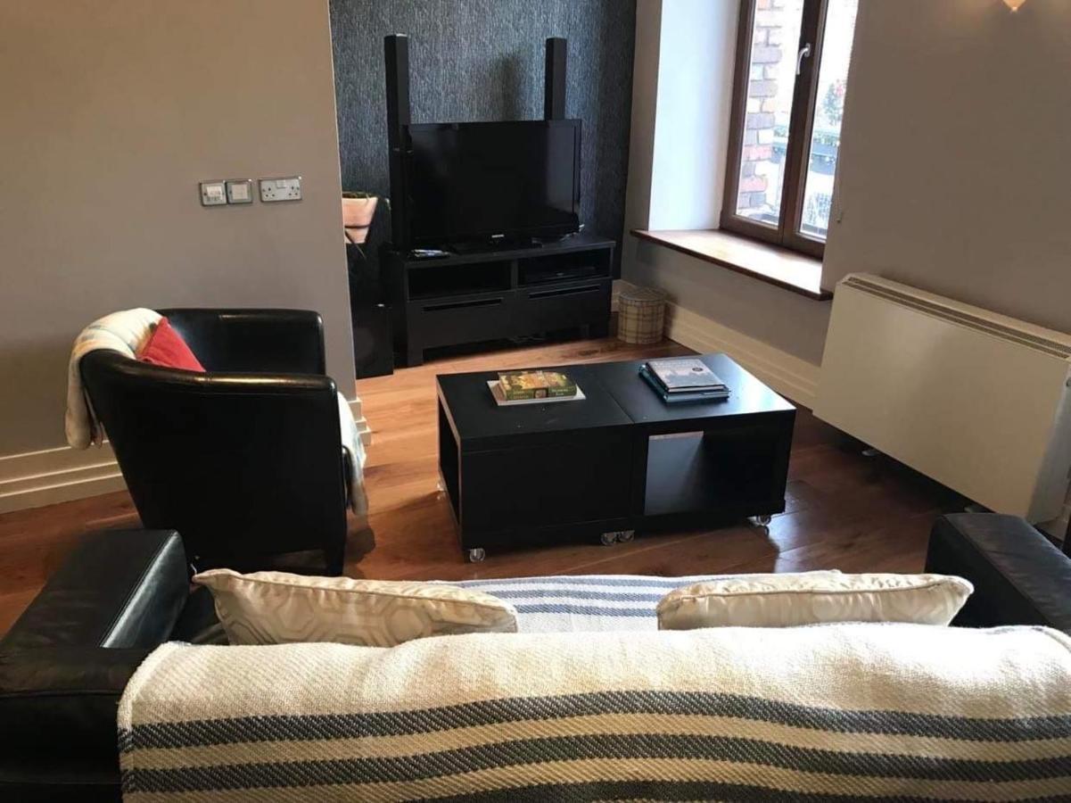 Centre Of Dingle Town - Luxury Holiday Apartment Buitenkant foto