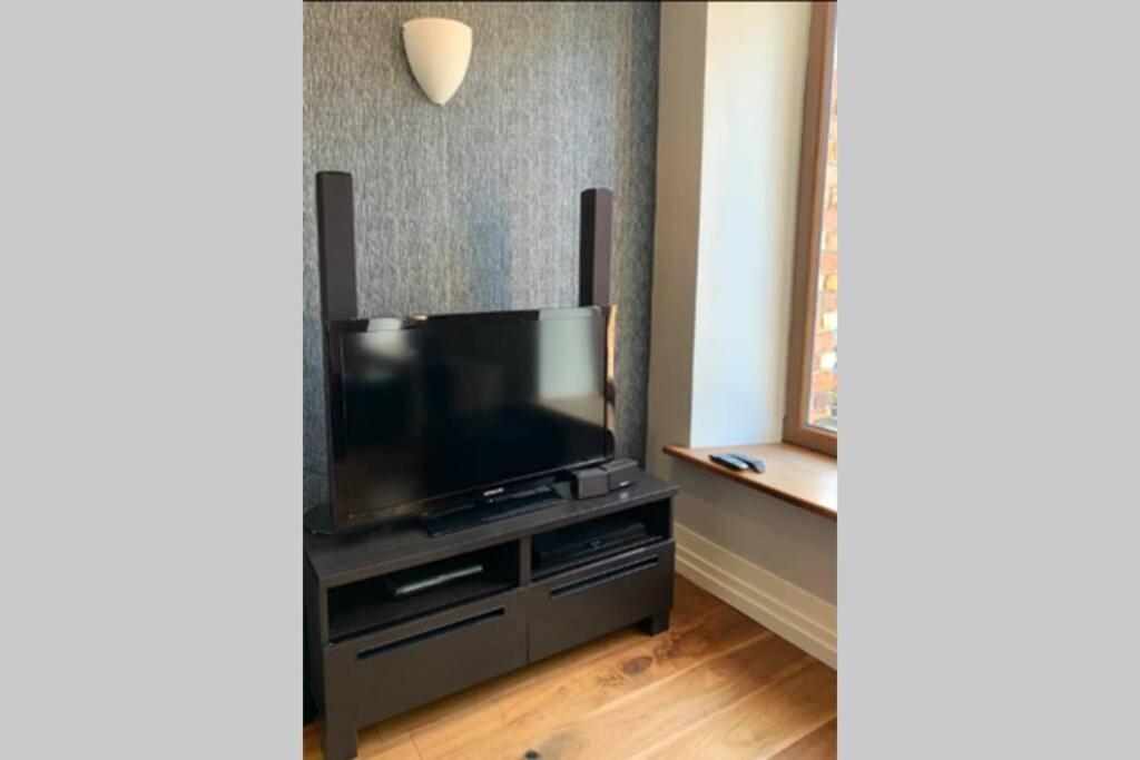 Centre Of Dingle Town - Luxury Holiday Apartment Buitenkant foto