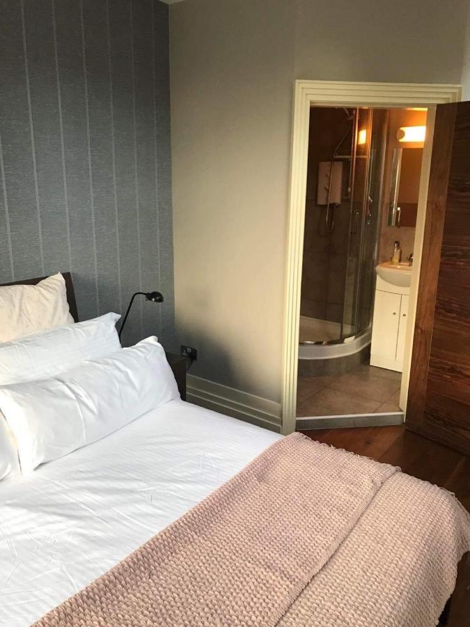 Centre Of Dingle Town - Luxury Holiday Apartment Buitenkant foto