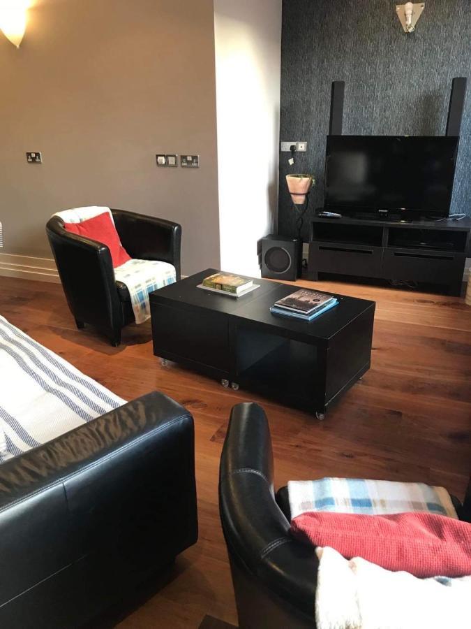 Centre Of Dingle Town - Luxury Holiday Apartment Buitenkant foto
